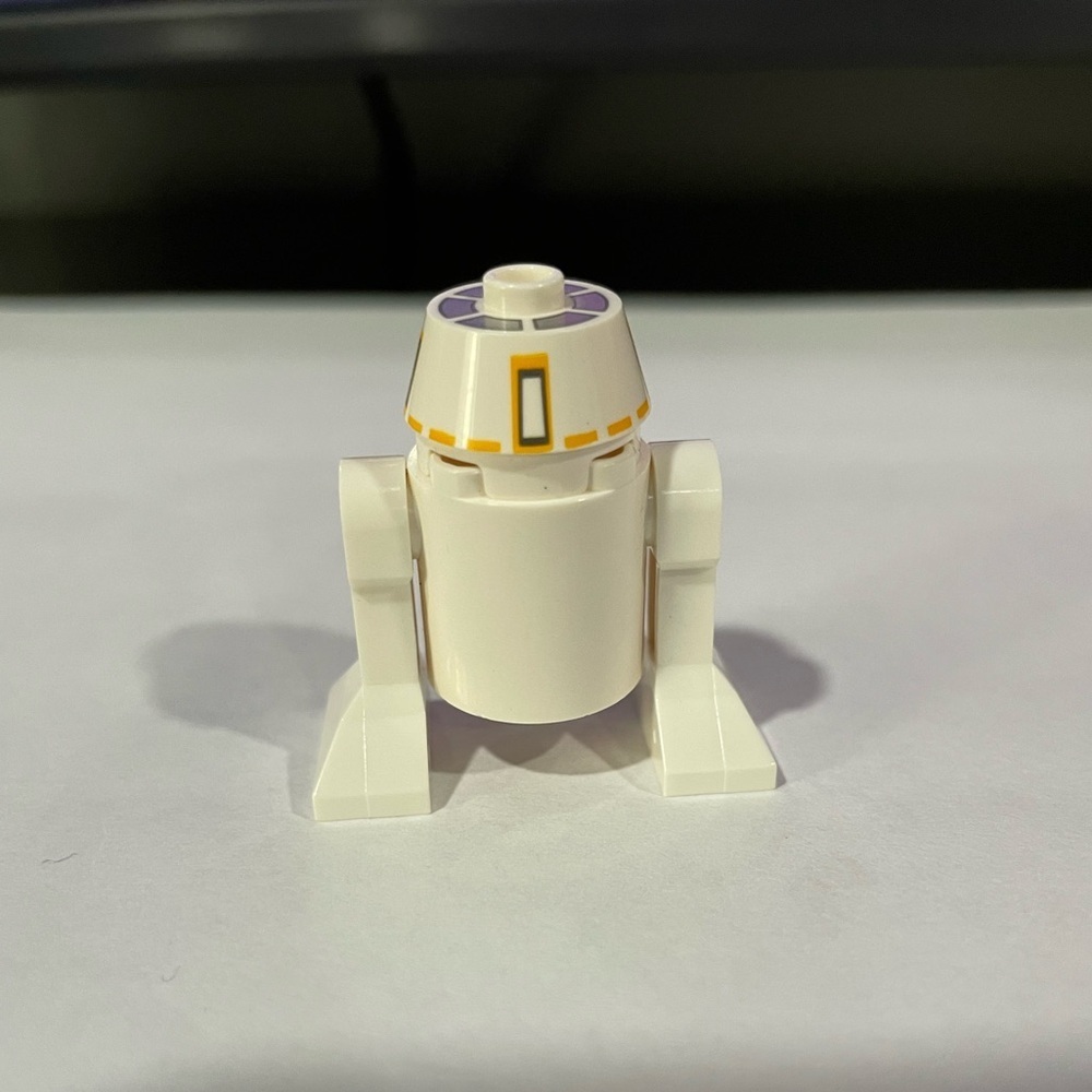 LEGO Star Wars Astromech Droid Minifig - R5-F7 - Picture 2 of 2